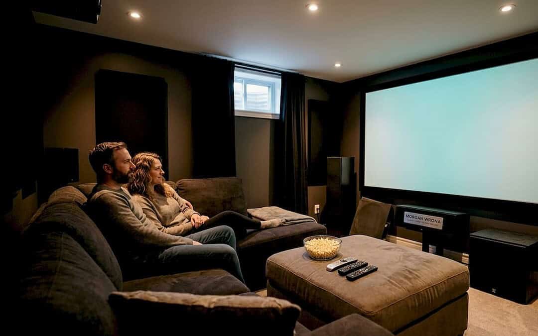 Create a stunning home cinema: expert design guide
